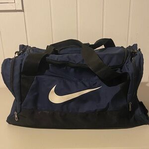 Nike Navy Medium Duffel Bag